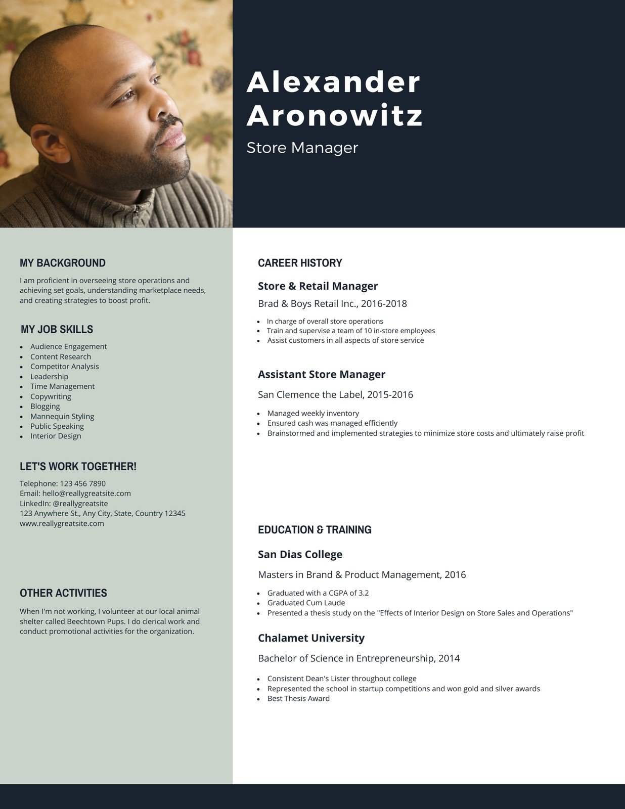 customize-29-academic-resumes-templates-online-canva