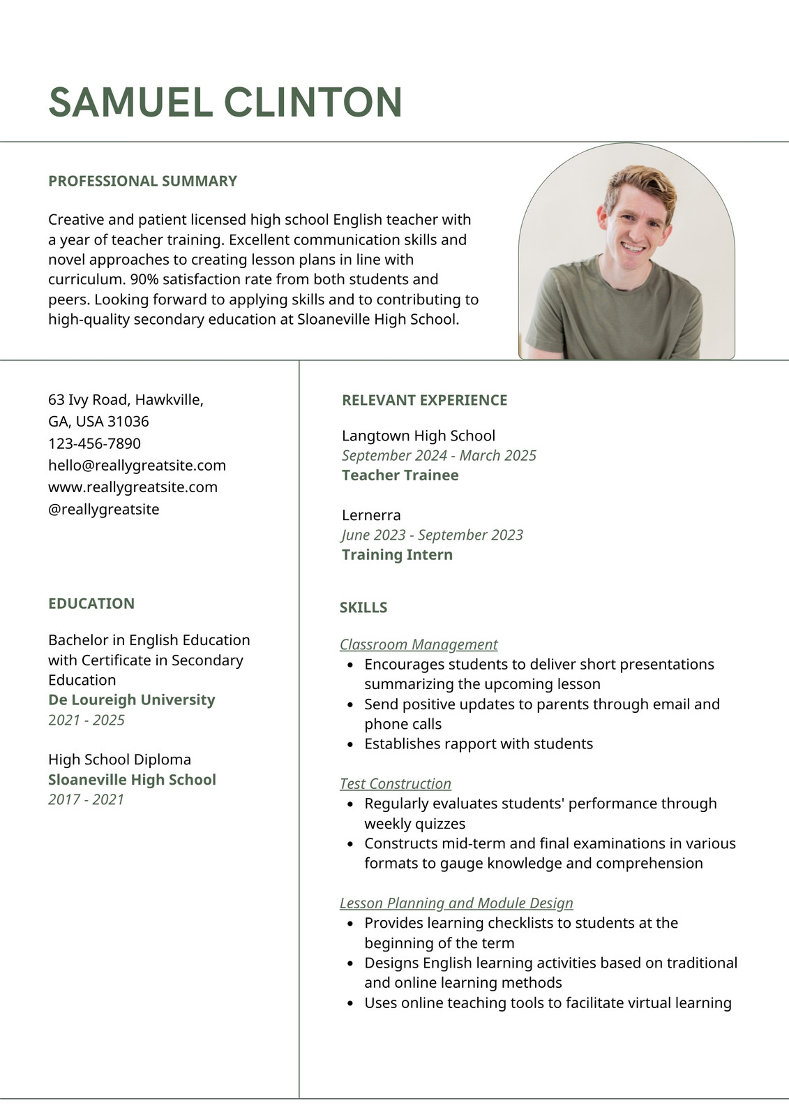Page 6 - Free custom printable professional resume templates | Canva