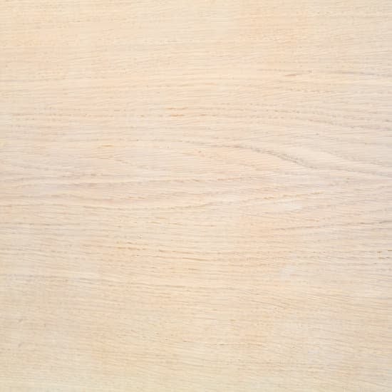 bleaching oak board - Photos by Canva