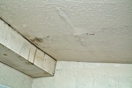 Damaged Ceiling From Water Leak Photos By Canva