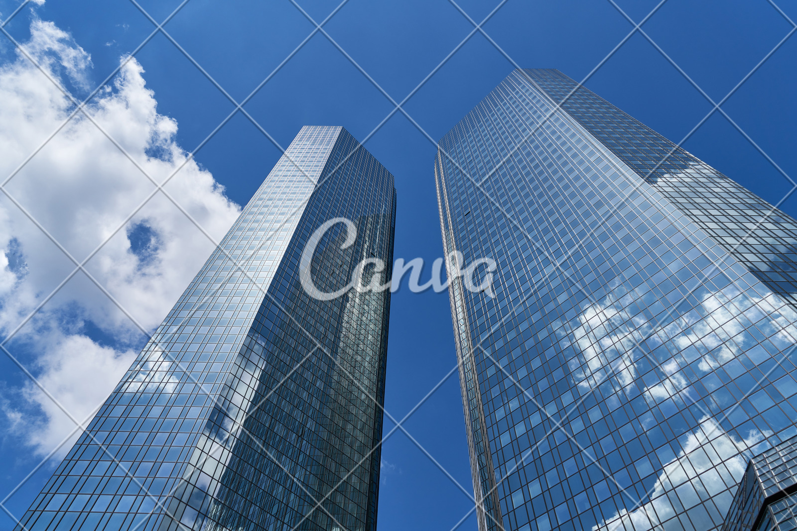 Modern Bank Building In Frankfurt Am Main Photos By Canva