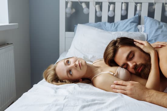 Romantic Couple Lying On Bed Photos By Canva