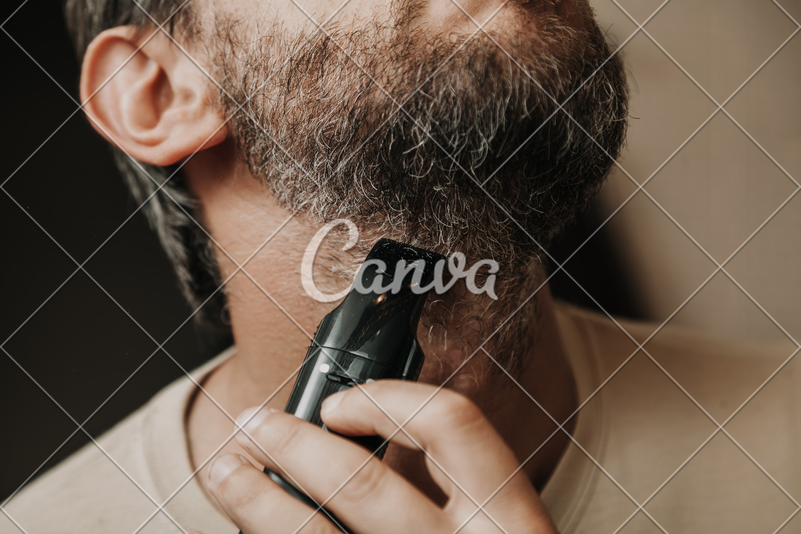 Haircut With Gray Hair Trimmer Photos By Canva