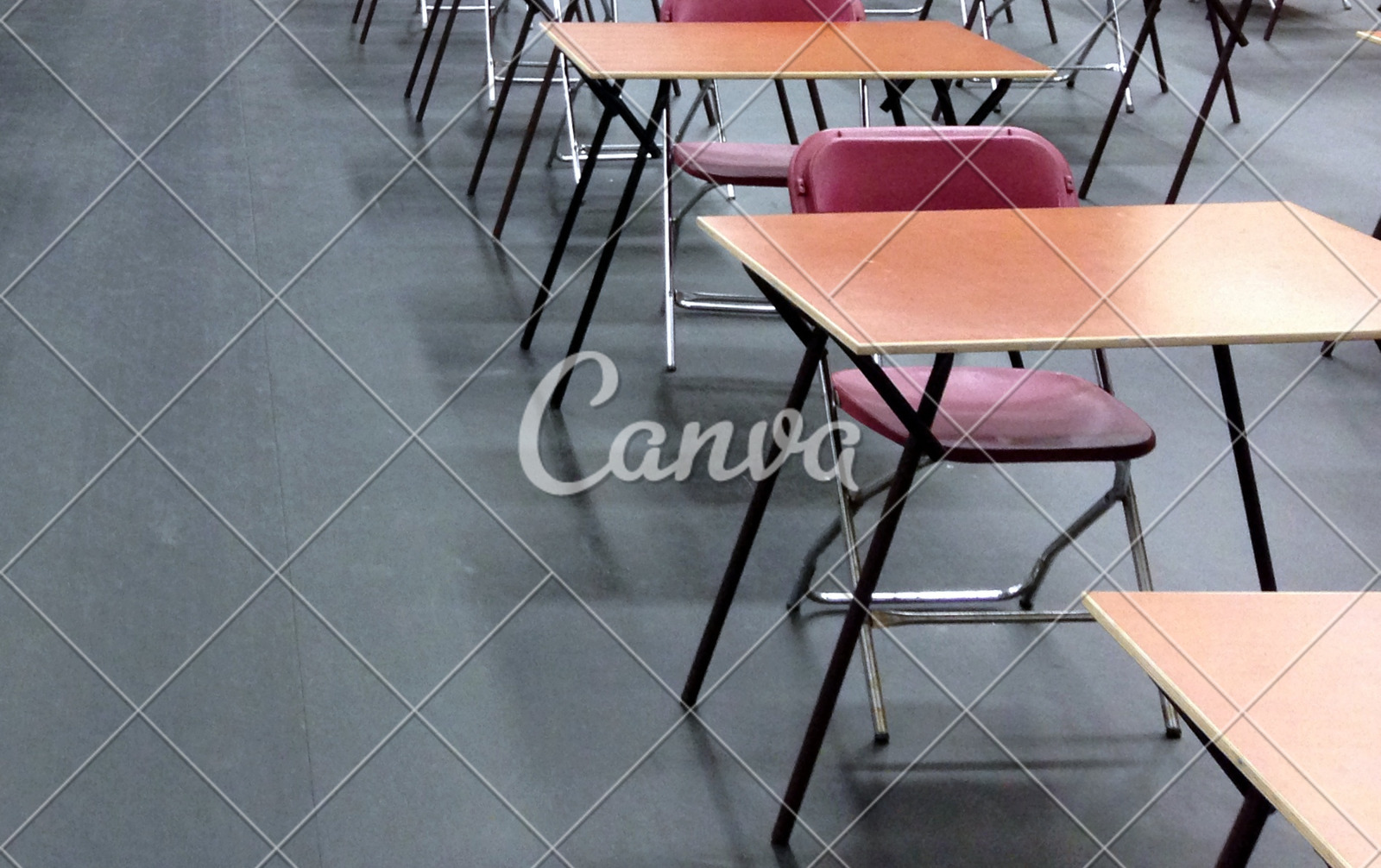 Exam Hall Examination Room Desks And Chairs Photos By Canva
