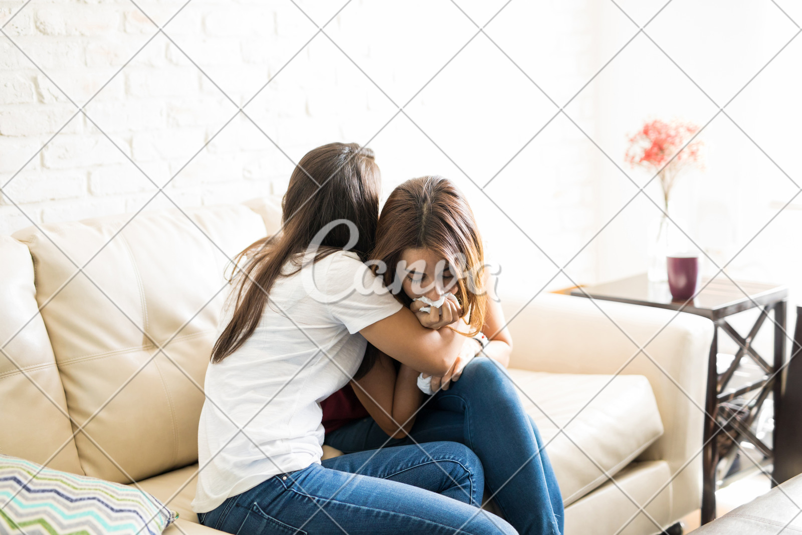 Comforting A Crying Friend Photos By Canva