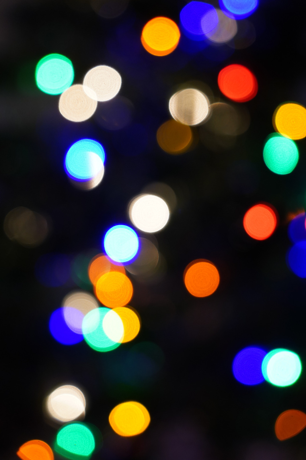 Blue and White Bokeh Lights - Photos by Canva