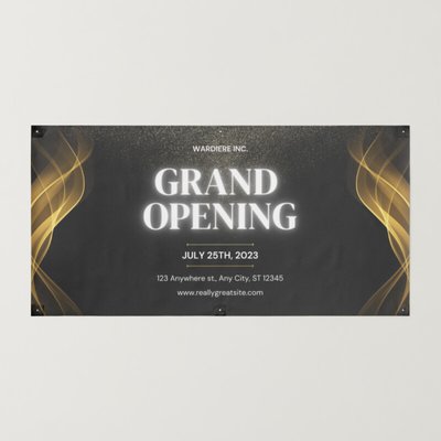 Grand opening of OFF PRICE Luxury, with freebies for shoppers