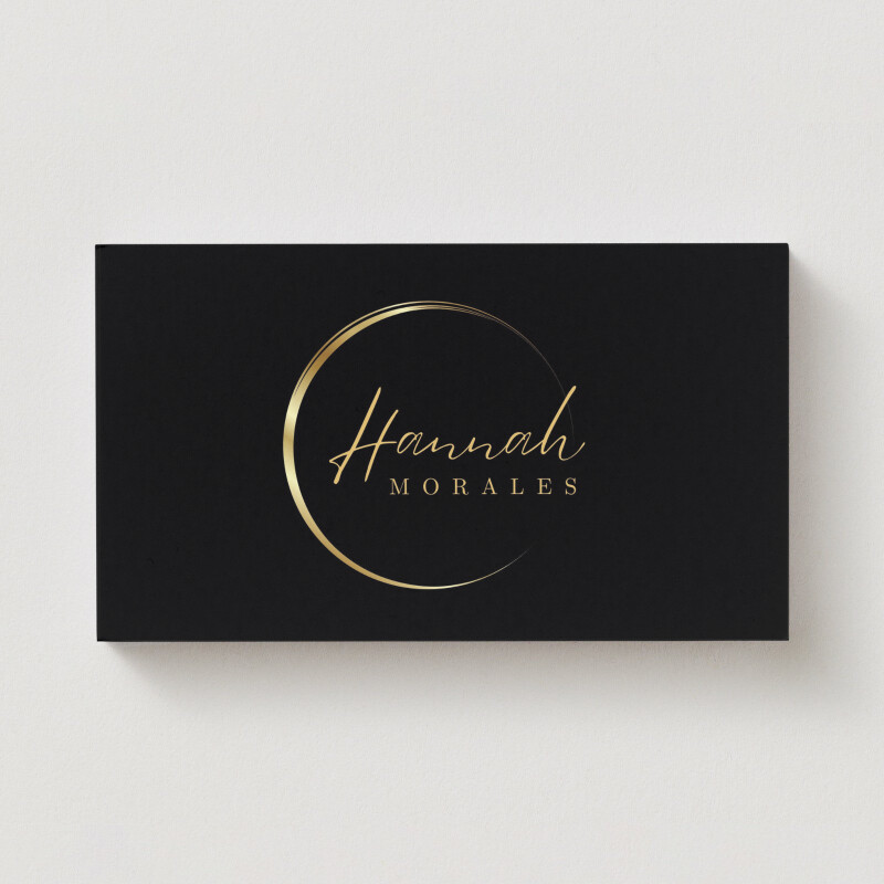 Black and Gold Classy Minimalist Business Card